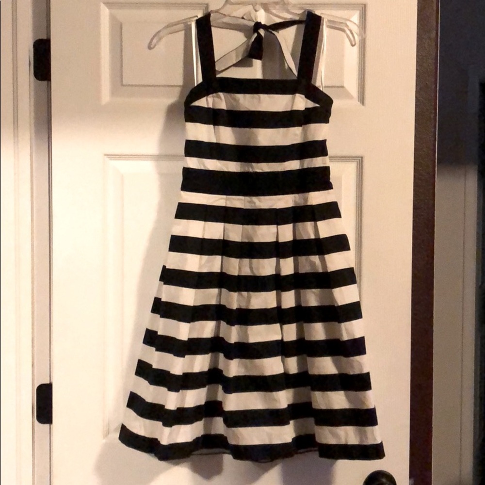 White House Black Market Dress
